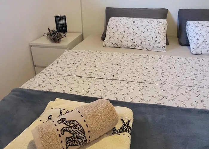 Robinzonski Turizam Gangaro Island Gangaro