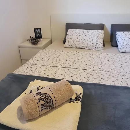 Robinzonski Turizam Gangaro Island Gangaro