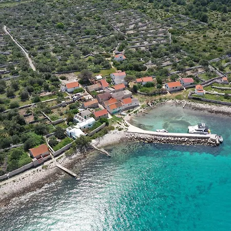 Vakantiehuis Robinzonski Turizam Gangaro