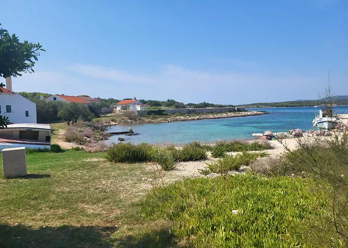 Robinzonski Turizam Gangaro Island Gangaro