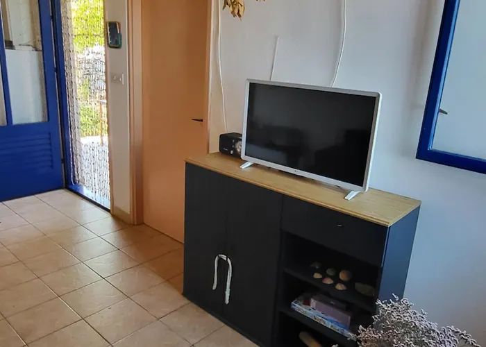 Robinzonski Turizam Gangaro 度假居 *